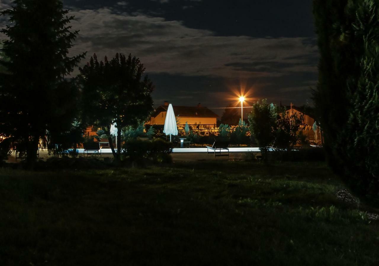 Vila Izabela Krizevci pri Ljutomeru Экстерьер фото